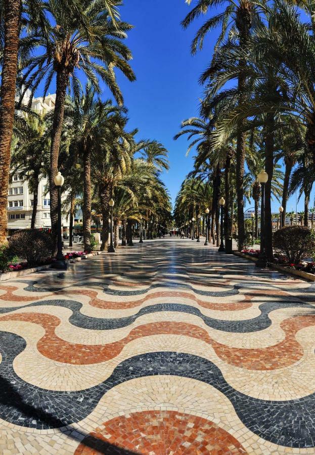 Pension Alemania Alicante Exterior photo